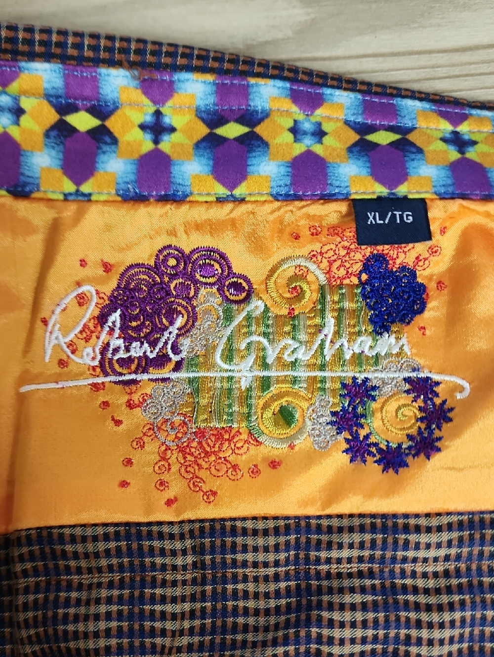 Robert Graham Men’s Multicolor Check Button Down Shirt XL Embroidered Trim - Picture 11 of 13